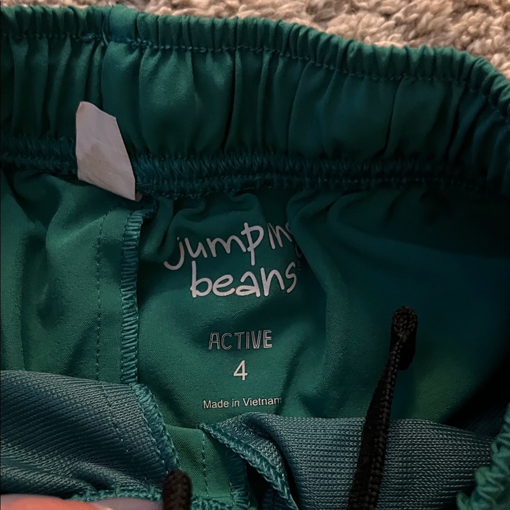4 Pairs of 4T kids athletic shorts - Picture 2 of 9
